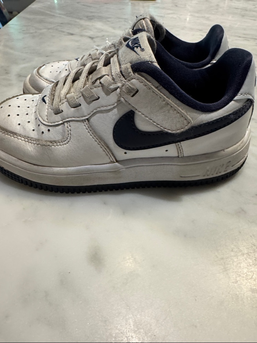 Nike Kids White and Navy Low-Top Sneaker with Swoosh